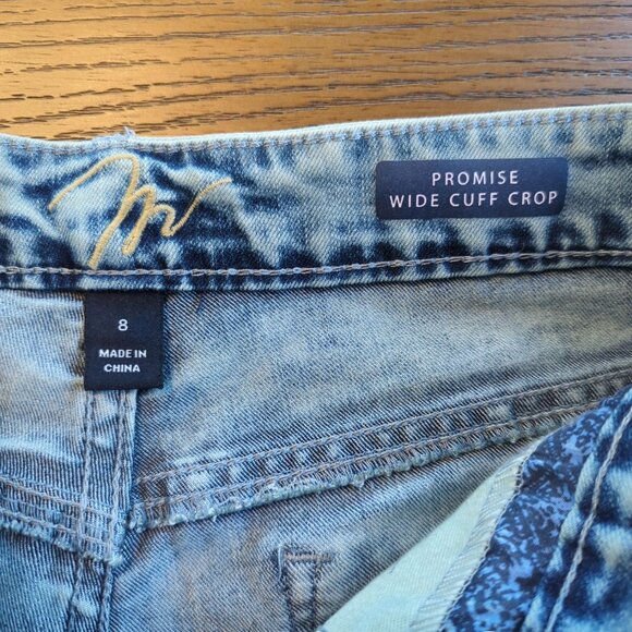 Miracle Jeans Promise 8 Wide Cuff Crop Caldera Wash Blue Denim Tummy Control - Picture 7 of 14